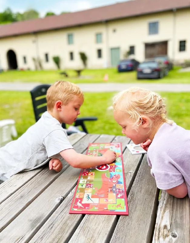 MAGNETIC GAME BOARD ON THE ROAD - Dino Goose GAME